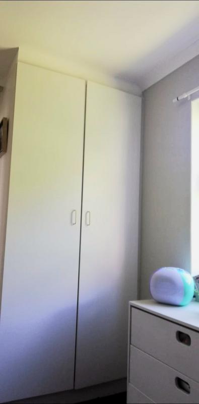 2 Bedroom Property for Sale in Gordons Bay Western Cape